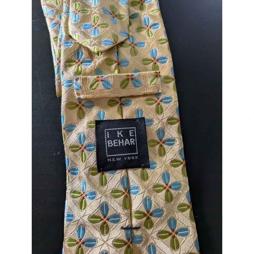 Ike Behar Yellow Summer Floral Jacquard Tie Silk USA‎ Made 60